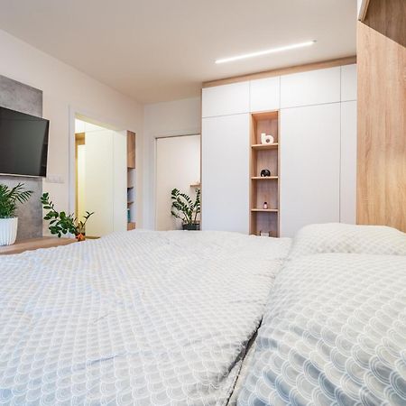 קיוב Apartman Na Zahradni מראה חיצוני תמונה